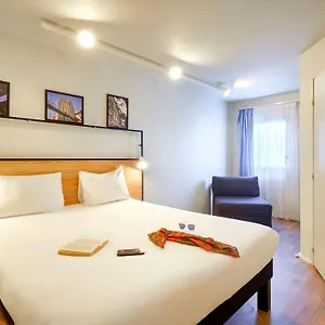 *** Hotel Ibis Centre Gare France